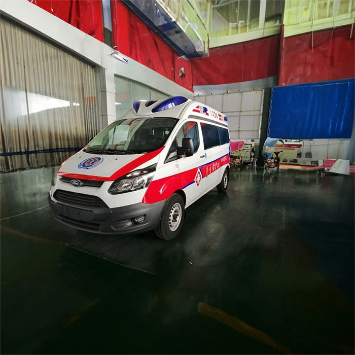 西宁救护车租赁电话