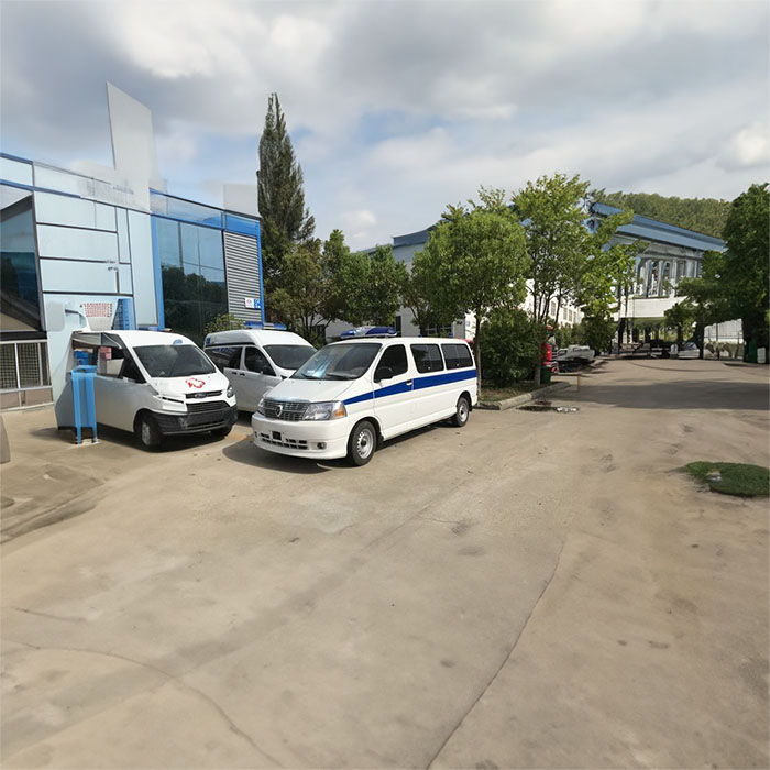 西宁救护车租赁收费标准