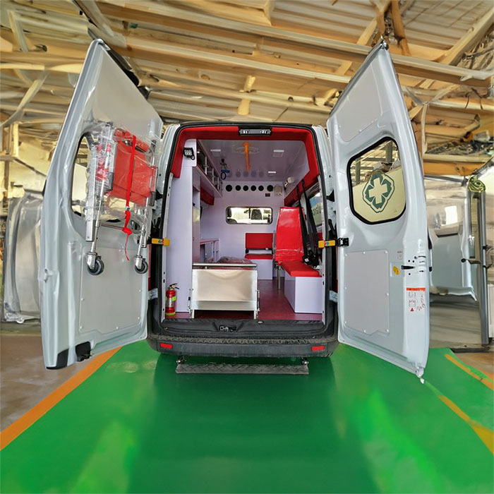 西宁急救车出租费用