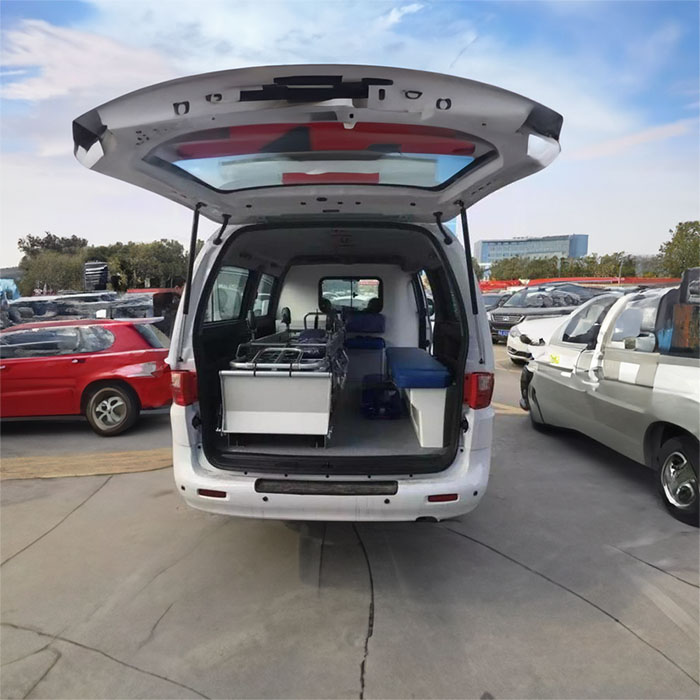 西宁出租急救车联系方式