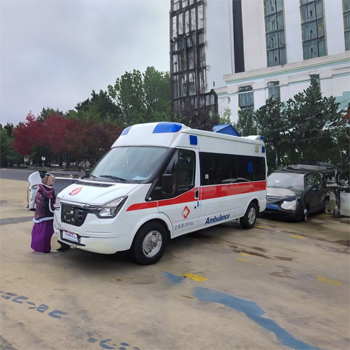 西宁急救车租车电话号码