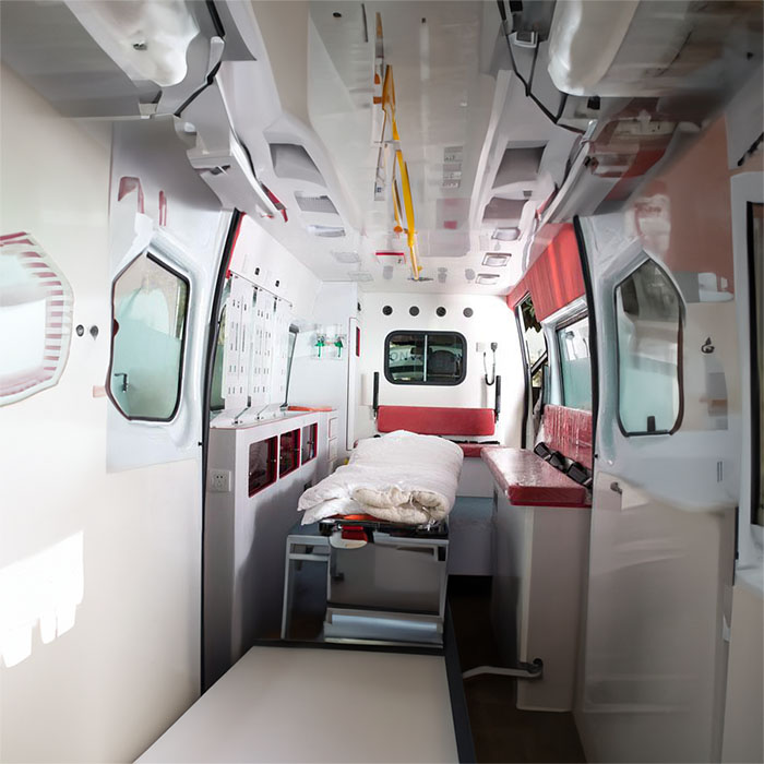 西宁私人救护车出租电话