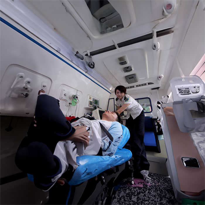 西宁租赁私人救护车