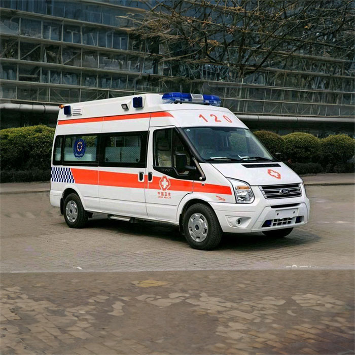 西宁救护车租车费用