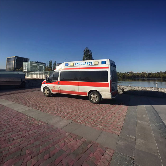 西宁出租私人救护车电话