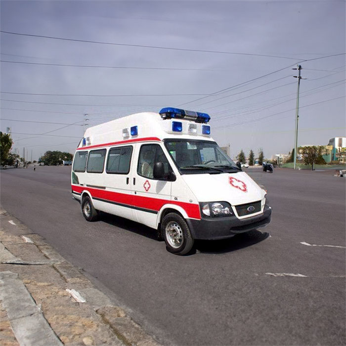西宁出租急救车电话
