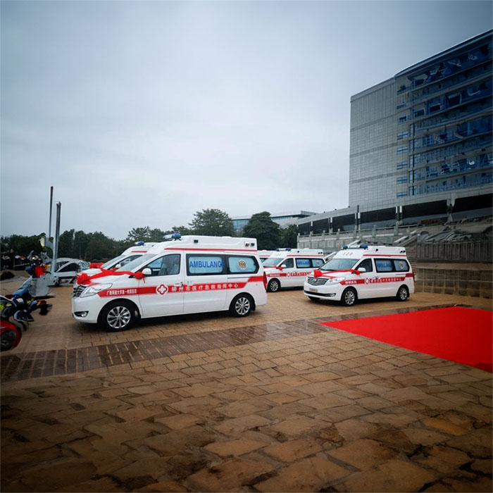西宁出租私人救护车联系方式