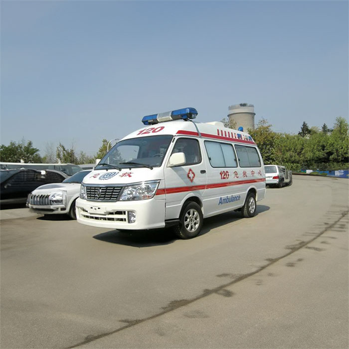 西宁私人救护车租赁费用