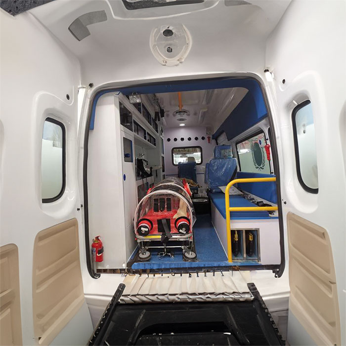 西宁出租急救车联系电话