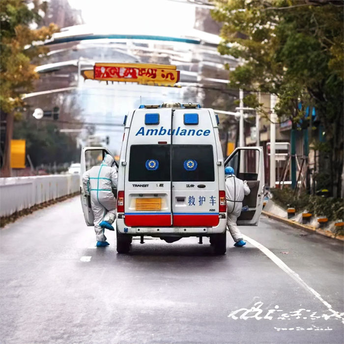 西宁私人救护车租赁多少钱