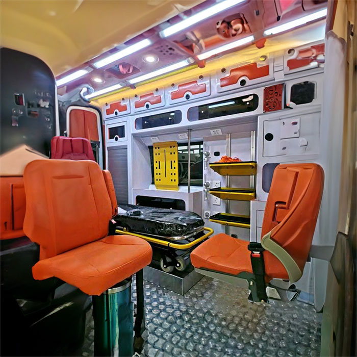 西宁救护车出租收费