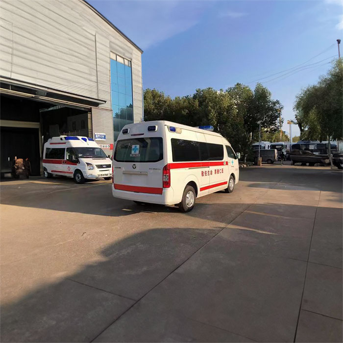 西宁私人救护车租车电话号码