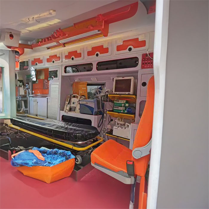 西宁救护车出租收费