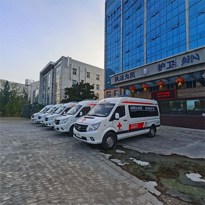 西宁救护车租车费用