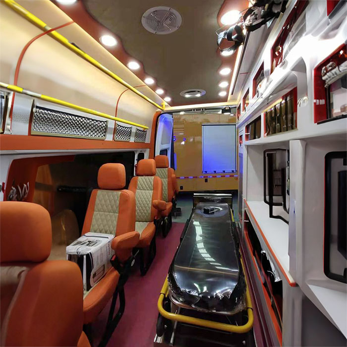 西宁救护车租车费用