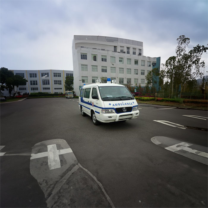 西宁出租私人救护车电话