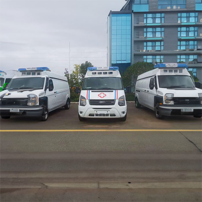 西宁救护车租赁多少钱