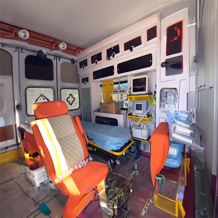 西宁出租私人救护车联系电话