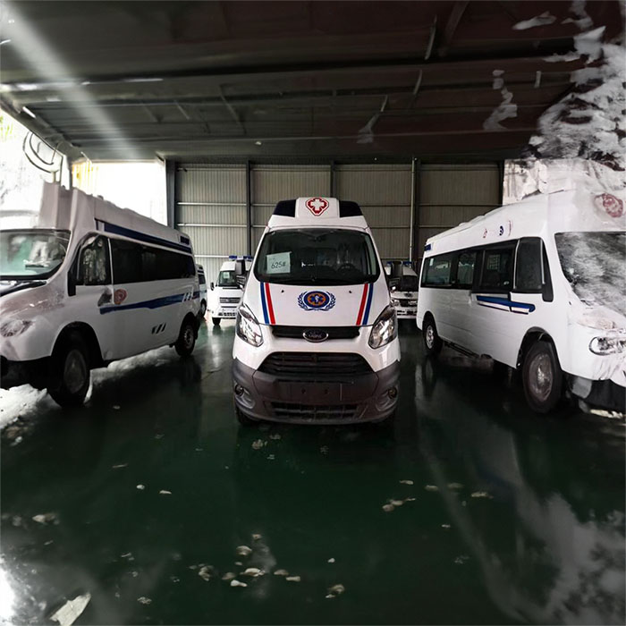 西宁租赁救护车