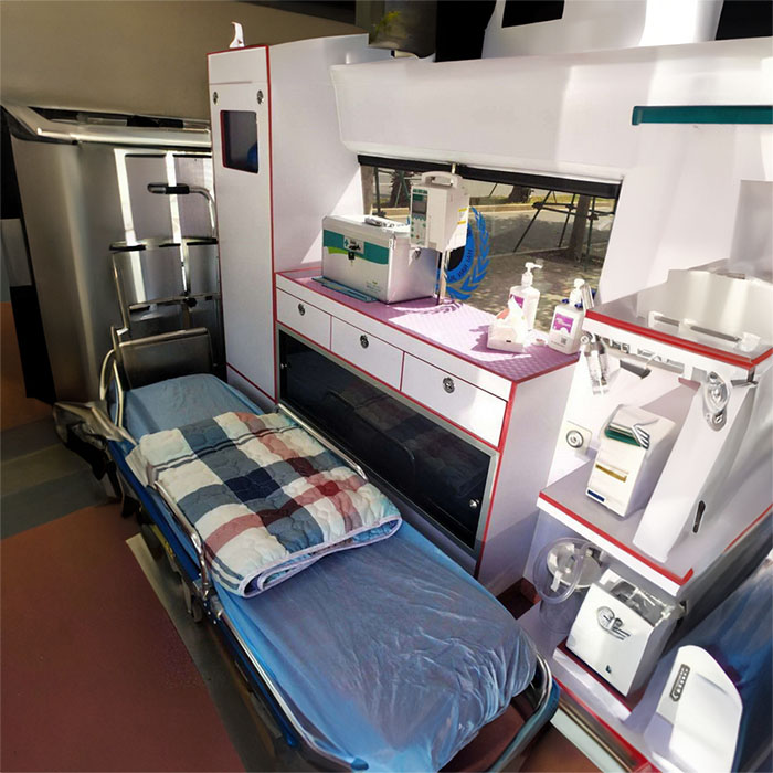 西宁出租救护车