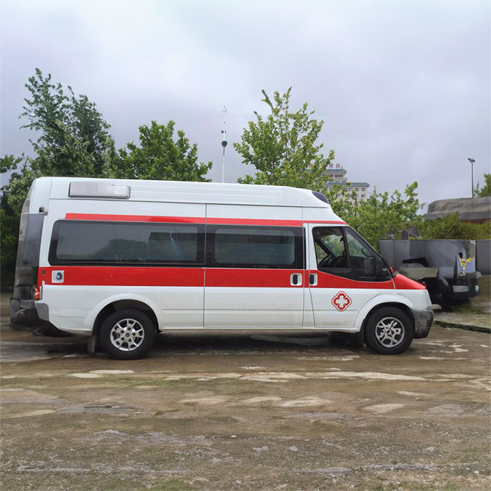 西宁租赁私人救护车