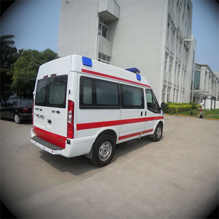 西宁急救车租赁费用