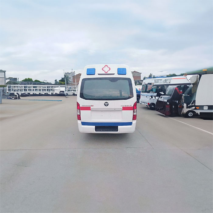 西宁出租私人救护车联系电话