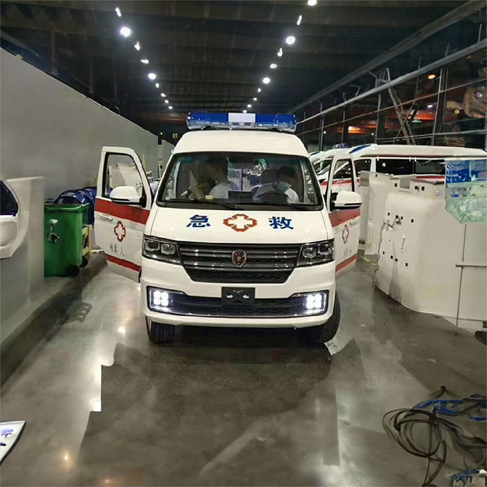 西宁出租急救车联系电话