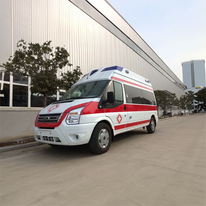 西宁私人救护车租赁费用