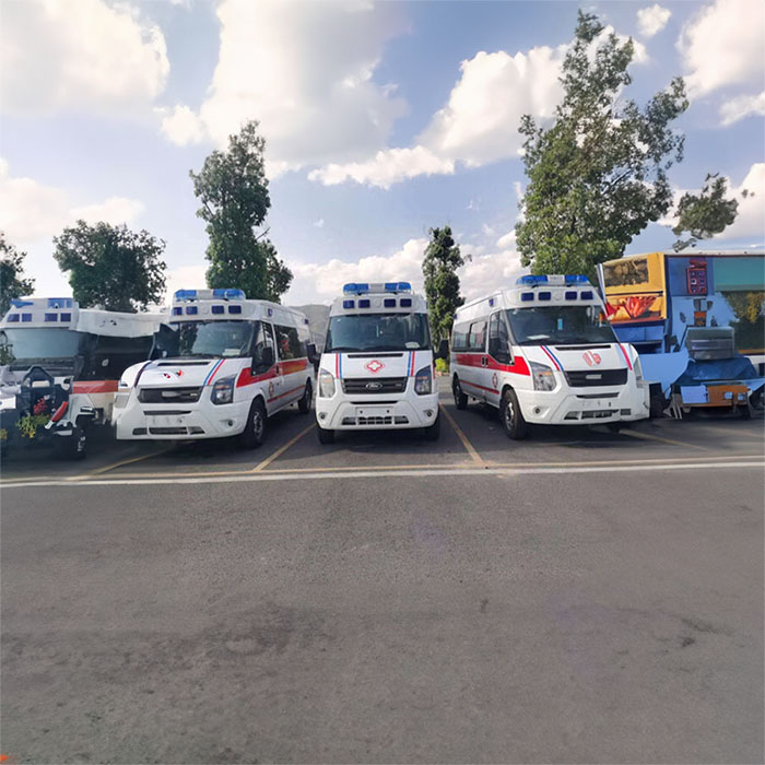 西宁私人救护车租车收费标准