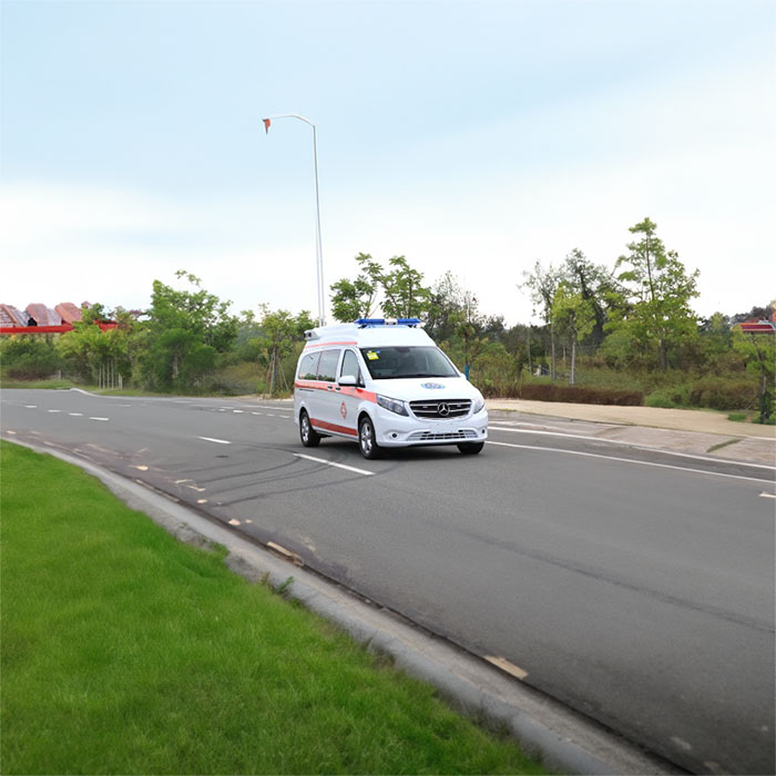 西宁急救车租赁多少钱