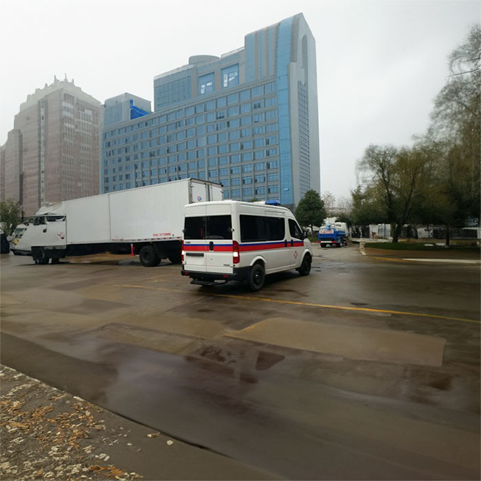 西宁救护车出租电话