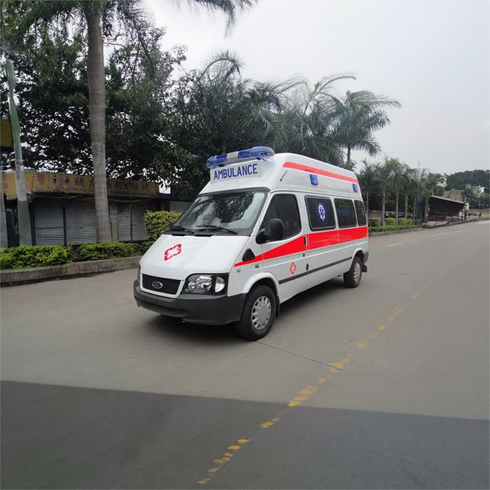 西宁出租急救车电话