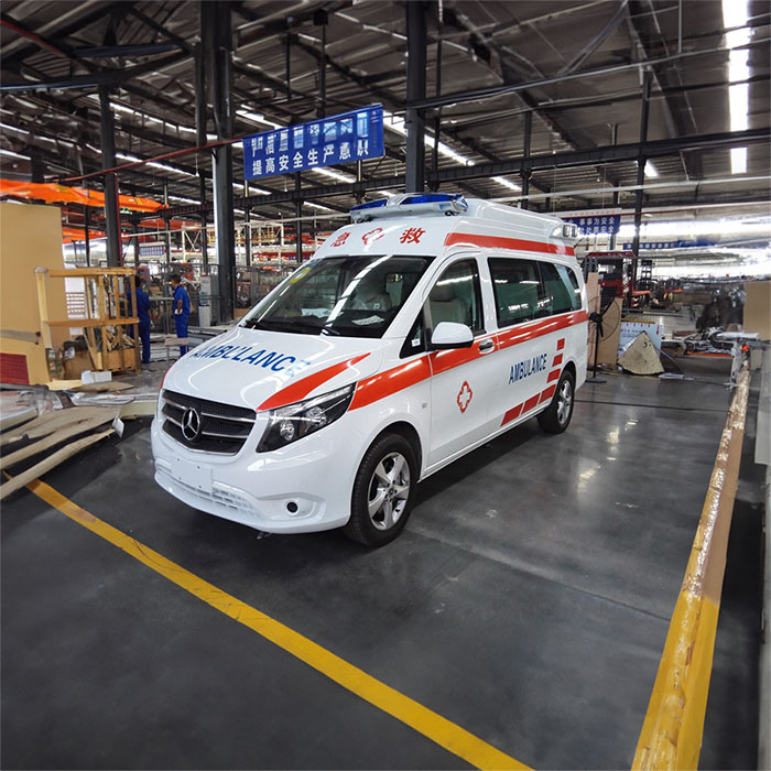 西宁救护车租赁费用