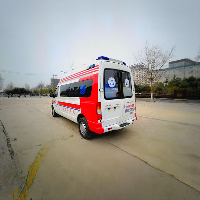 西宁私人救护车租赁多少钱