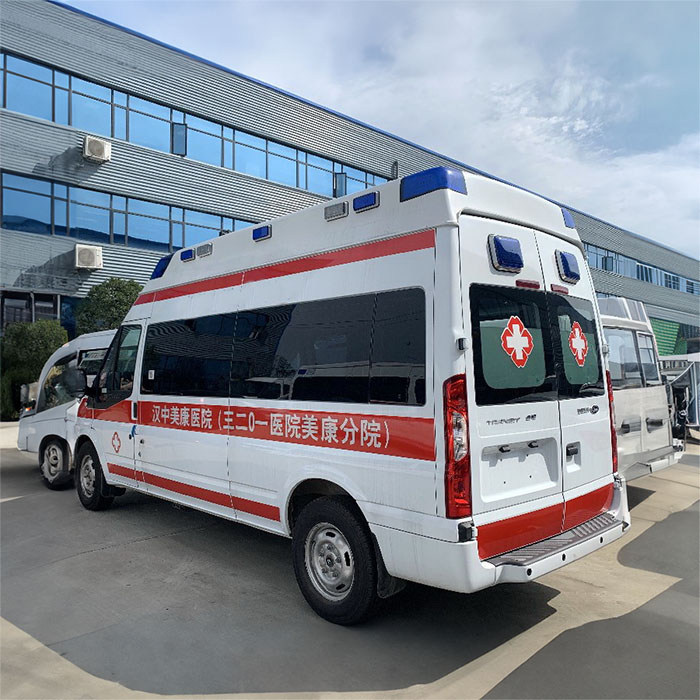 西宁救护车租车费用