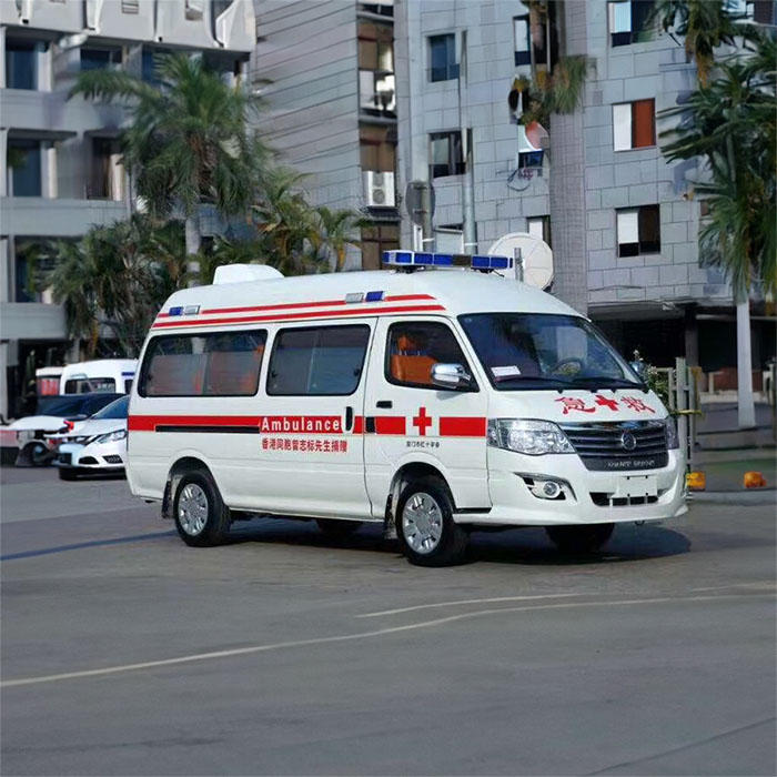 西宁救护车出租电话