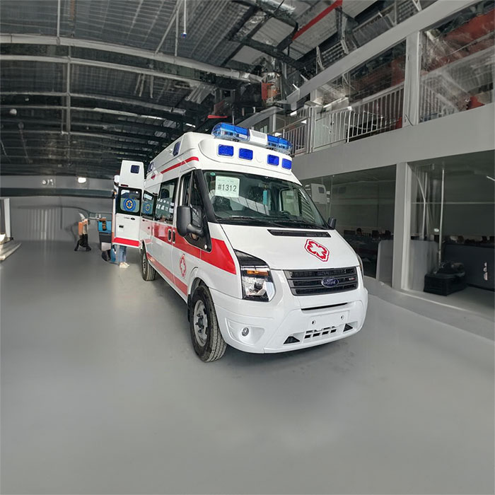 西宁私人救护车租赁电话