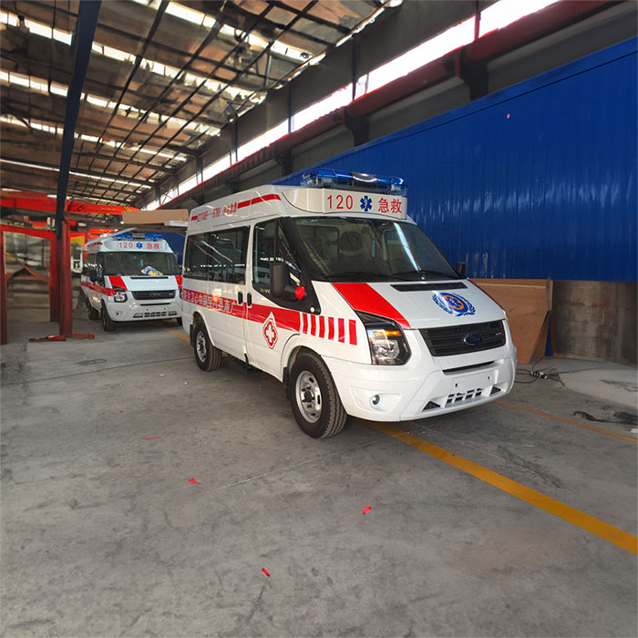 西宁私人救护车出租电话