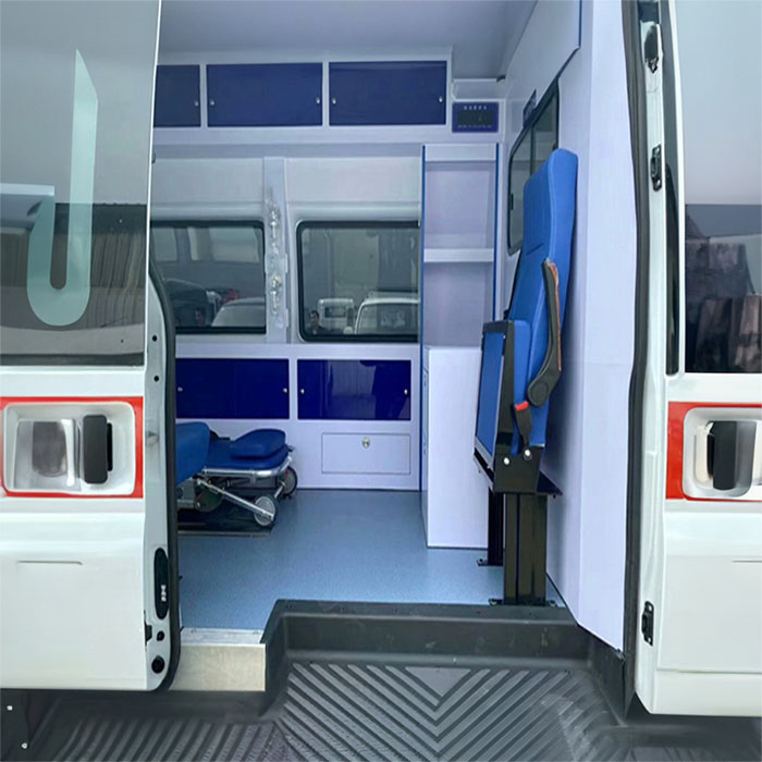 西宁救护车租车联系方式