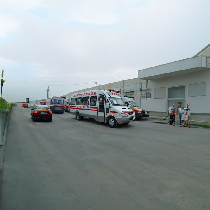 西宁租赁私人救护车联系电话