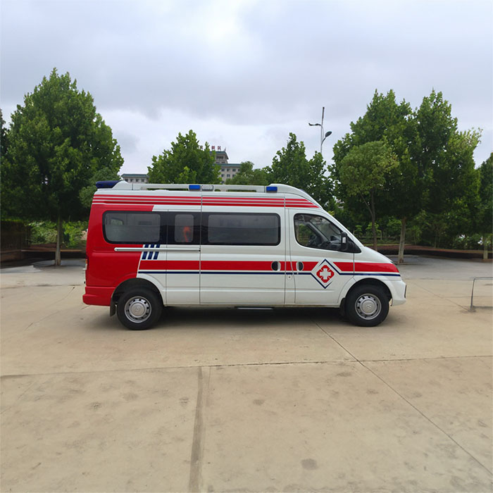 西宁急救车租赁电话