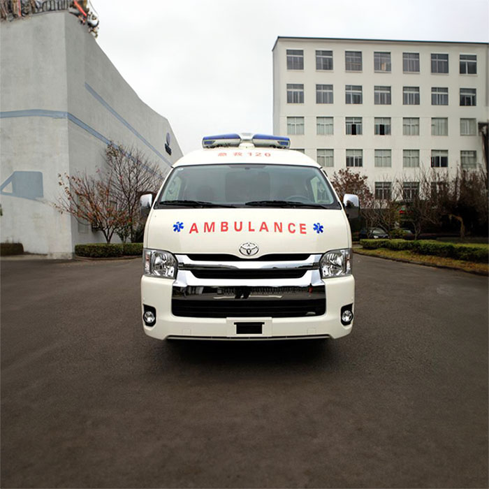 西宁私人救护车租赁电话