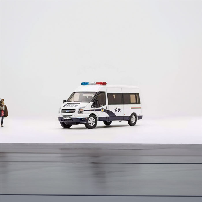 西宁私人救护车出租多少钱