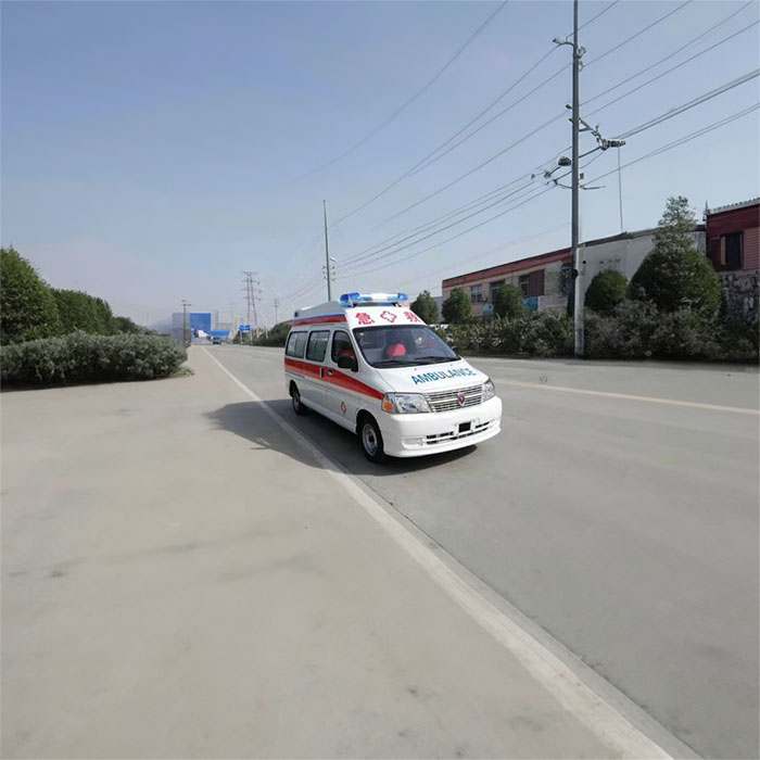 西宁救护车租赁多少钱