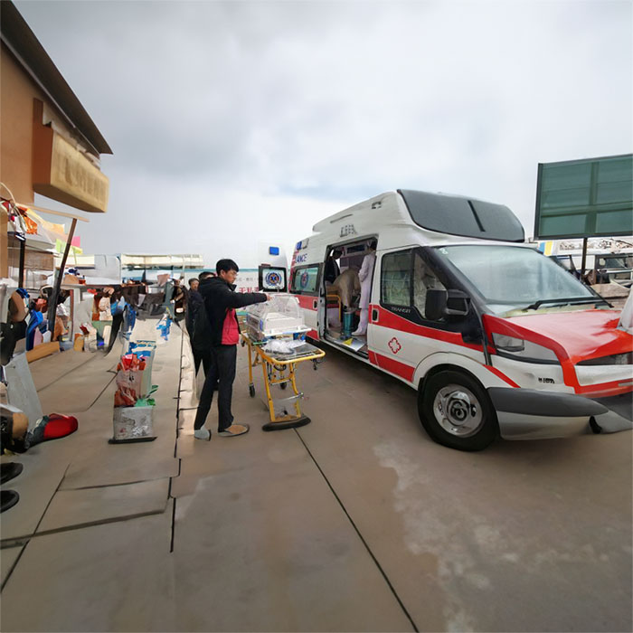 西宁租赁急救车联系电话