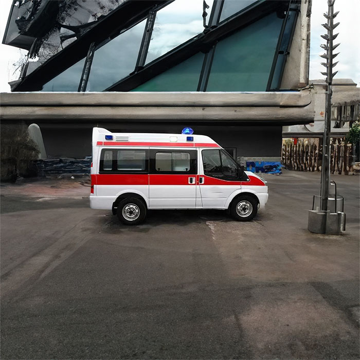 西宁救护车出租