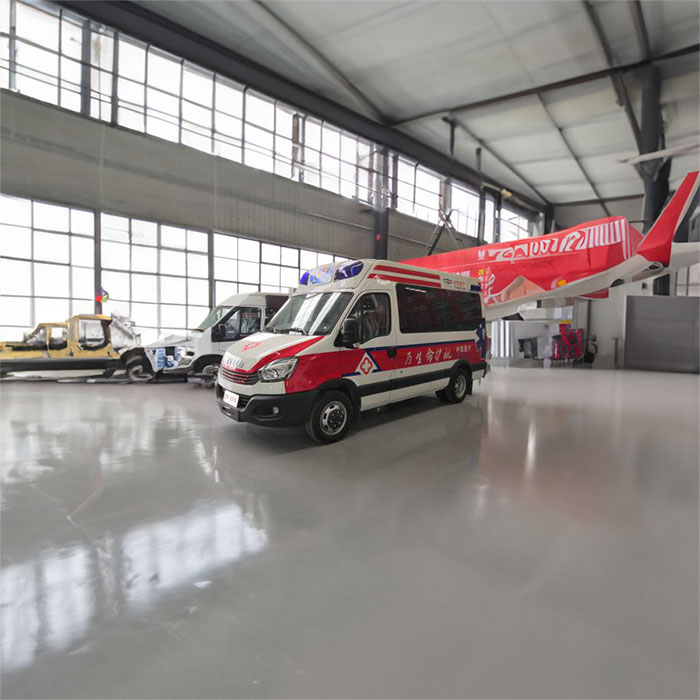 西宁租赁私人救护车联系电话