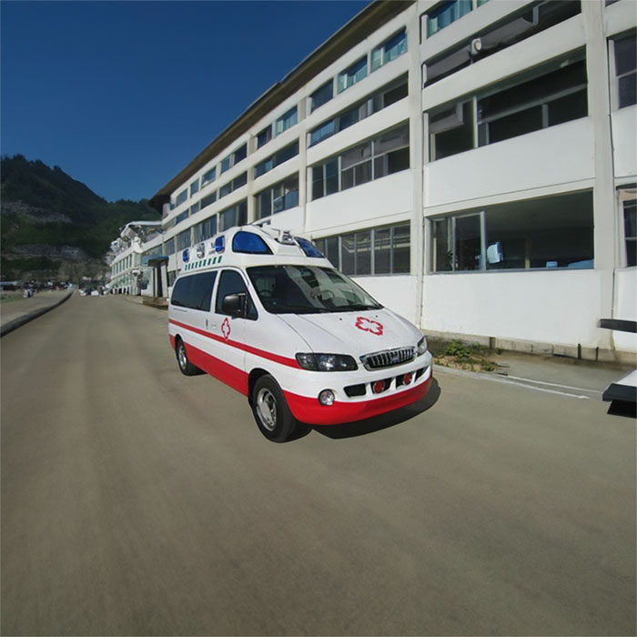 西宁私人救护车出租收费