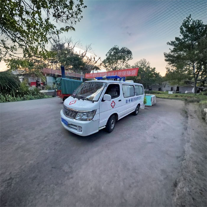 西宁救护车租车电话